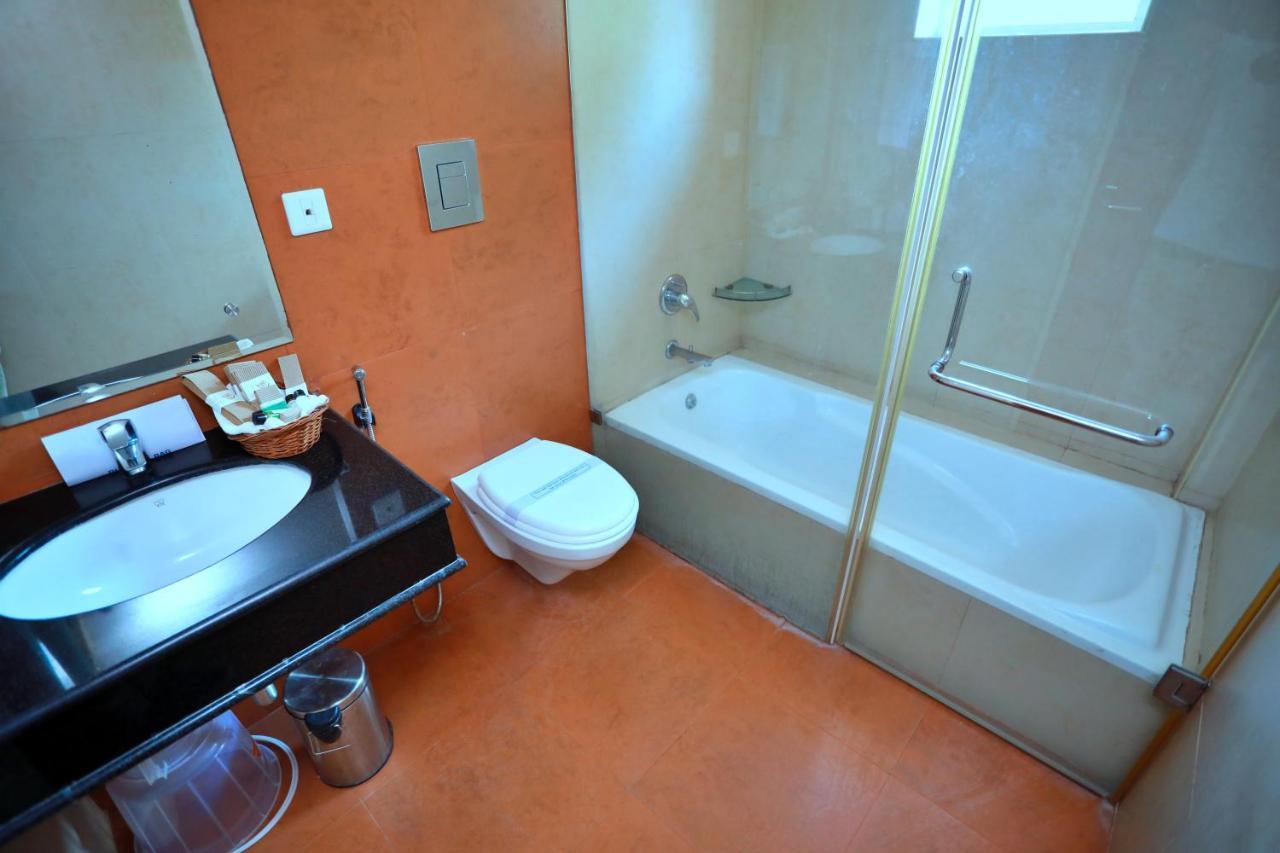 Clay House Hotel Thrissur Exterior photo